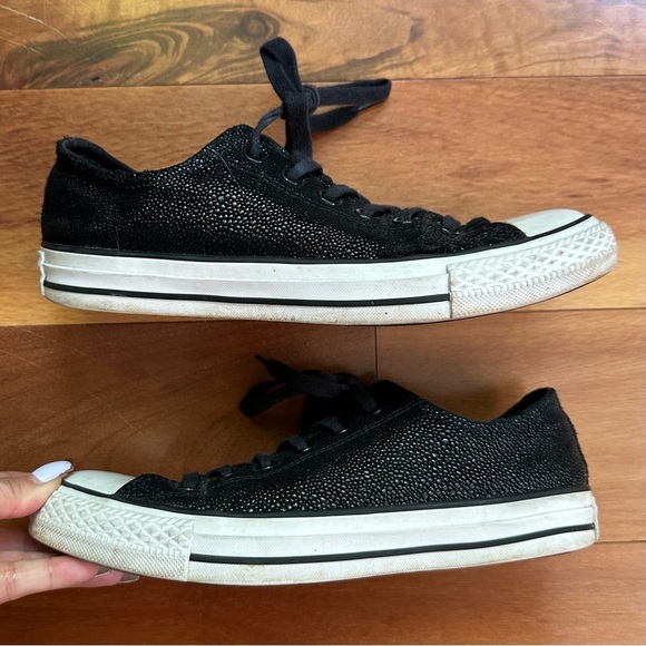 Converse Chuck Taylor All Star Stingray Metallic Ox Sneakers - Picture 1 of 7